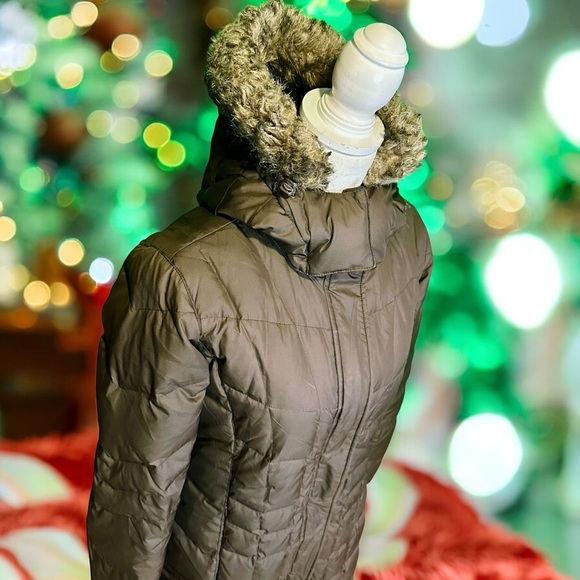 Eddie Bauer ‘Lodge’ Goose Down-Filled Winter Parka in Chocolate Brown Size M - Picture 9 of 16